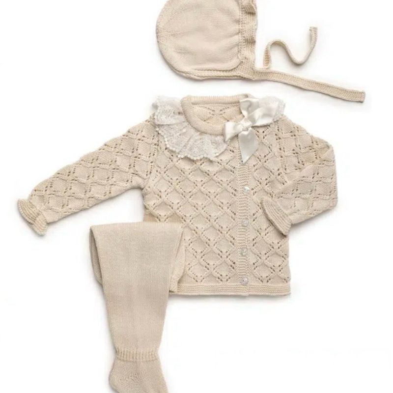 Conjunto de 3 piezas: jersey, polaina y capota color crema